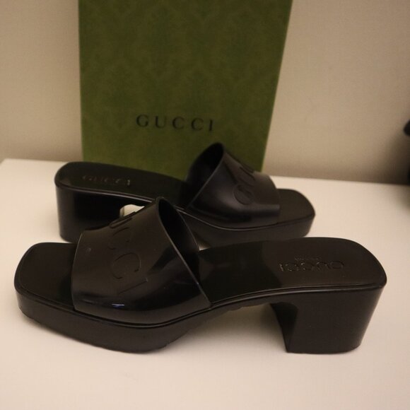 Gucci Black Rubber Heeled Slides Size 8 38IT with Gucci Box - Picture 3 of 6